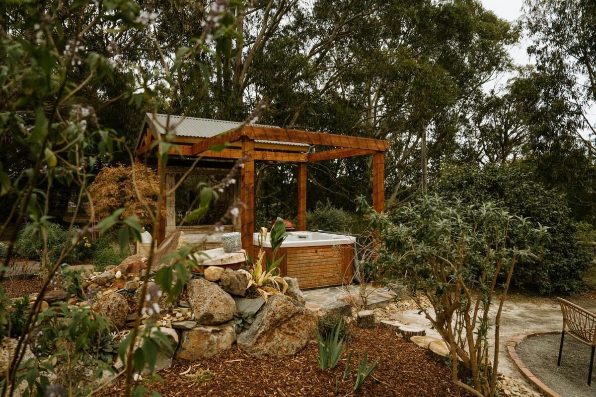 Launching PlaceThe Temple - Country Farm Retreat别墅 外观 照片
